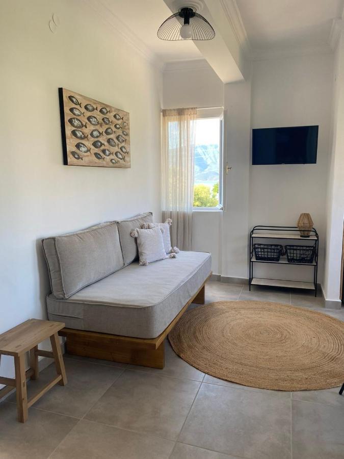 Thassa Beach Apartment No1 Leonídion Exteriér fotografie